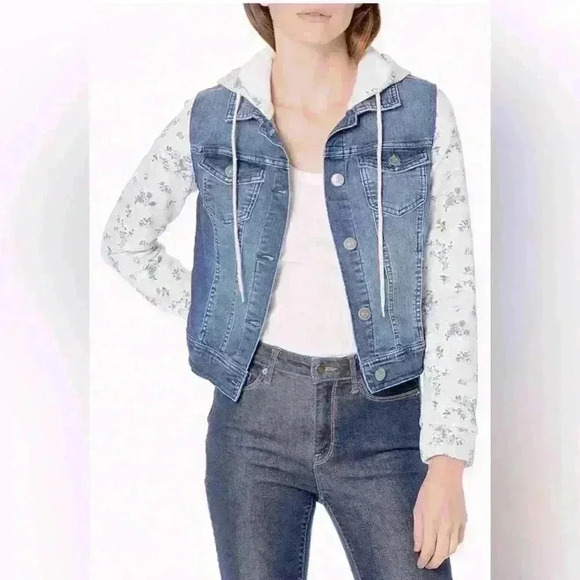 Wallflower Juniors Instastretch Dreamer Hooded Denim Jacket (R5) - Picture 1 of 9
